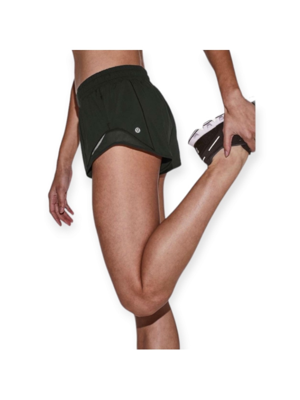 Lululemon Hotty Hot Short II *2.5" Inseam in Black Gym Running Active Size 6